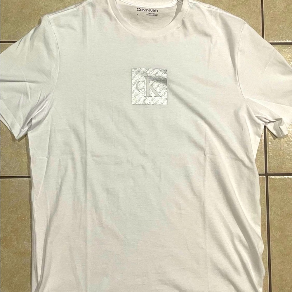 CK t shirt